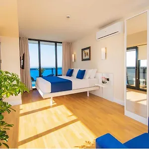 ***** شقة فندقية Superior Aparthotel Orbi City Batumi جورجيا